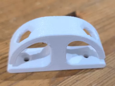 Cable clip