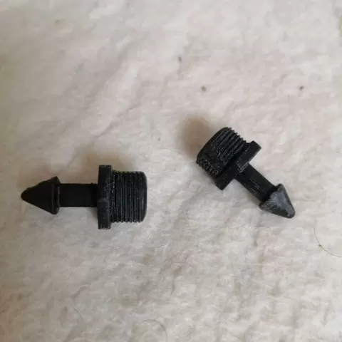 Threaded inserts