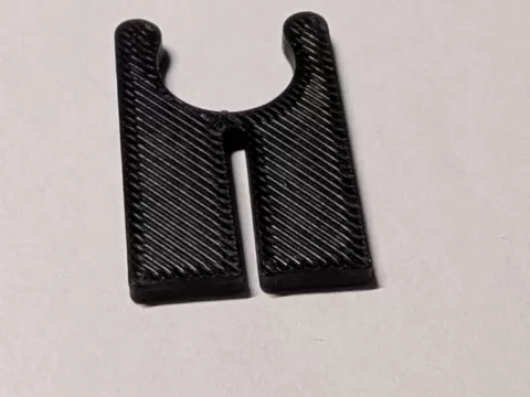 Aeron clamshell replacement clips