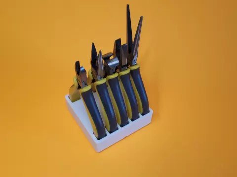 Gridfinity organizer for various pliers