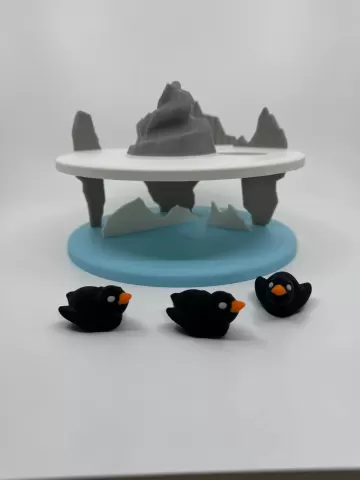 Icy Environment Playset (with Mini Penguins)