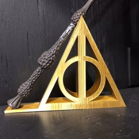 Deathly Hallows Wand Holder